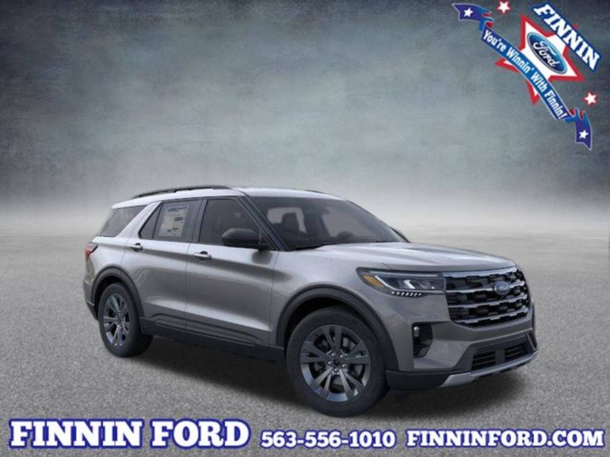 2026 Ford Explorer Active 4WD's photo