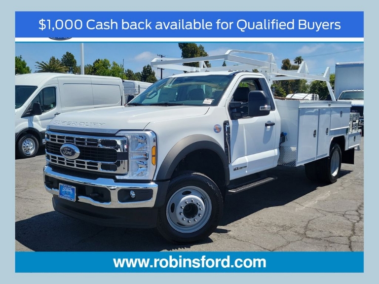2026 Ford F-550SD