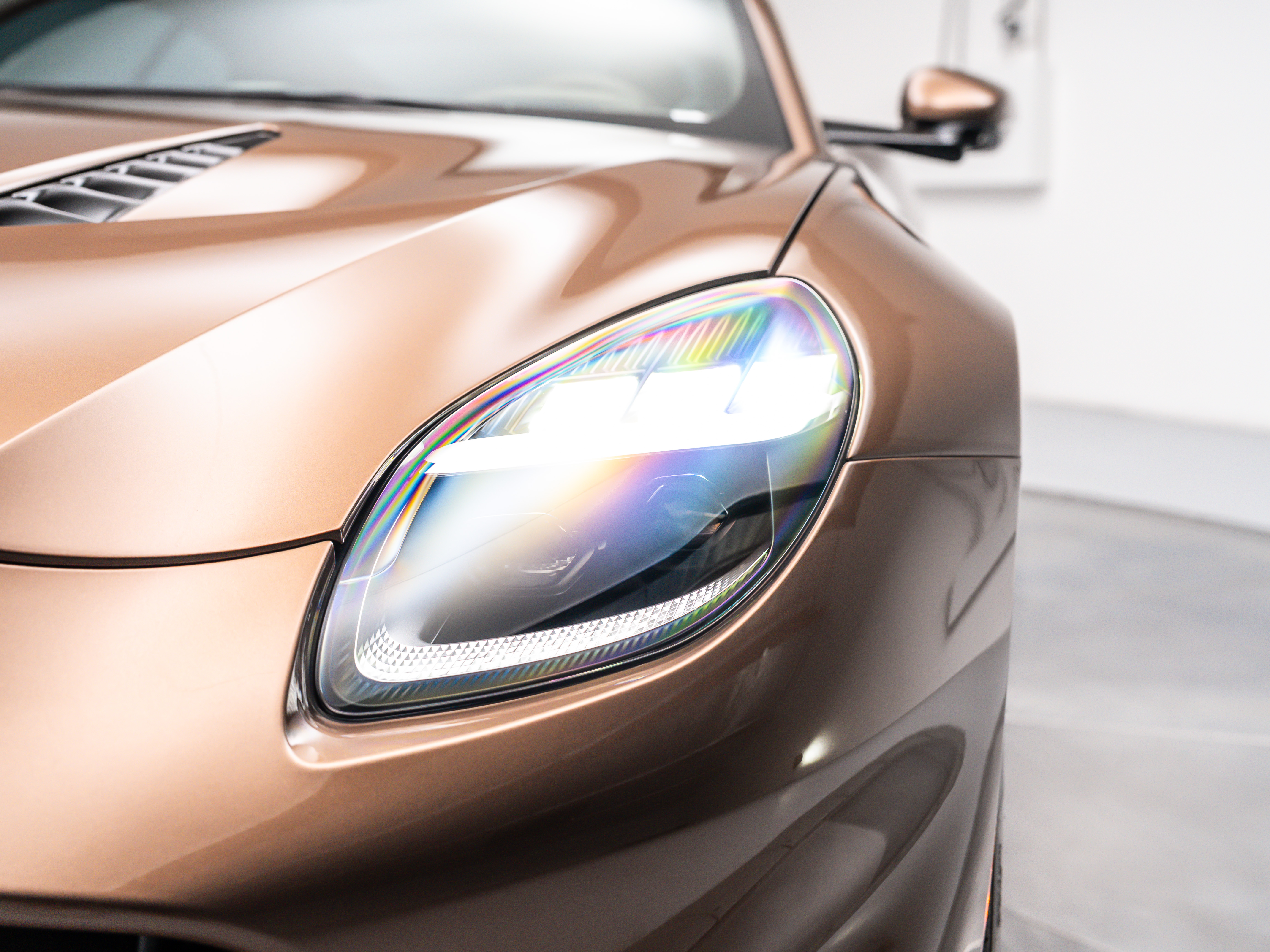2026 Aston Martin Vanquish Base - Photo 18