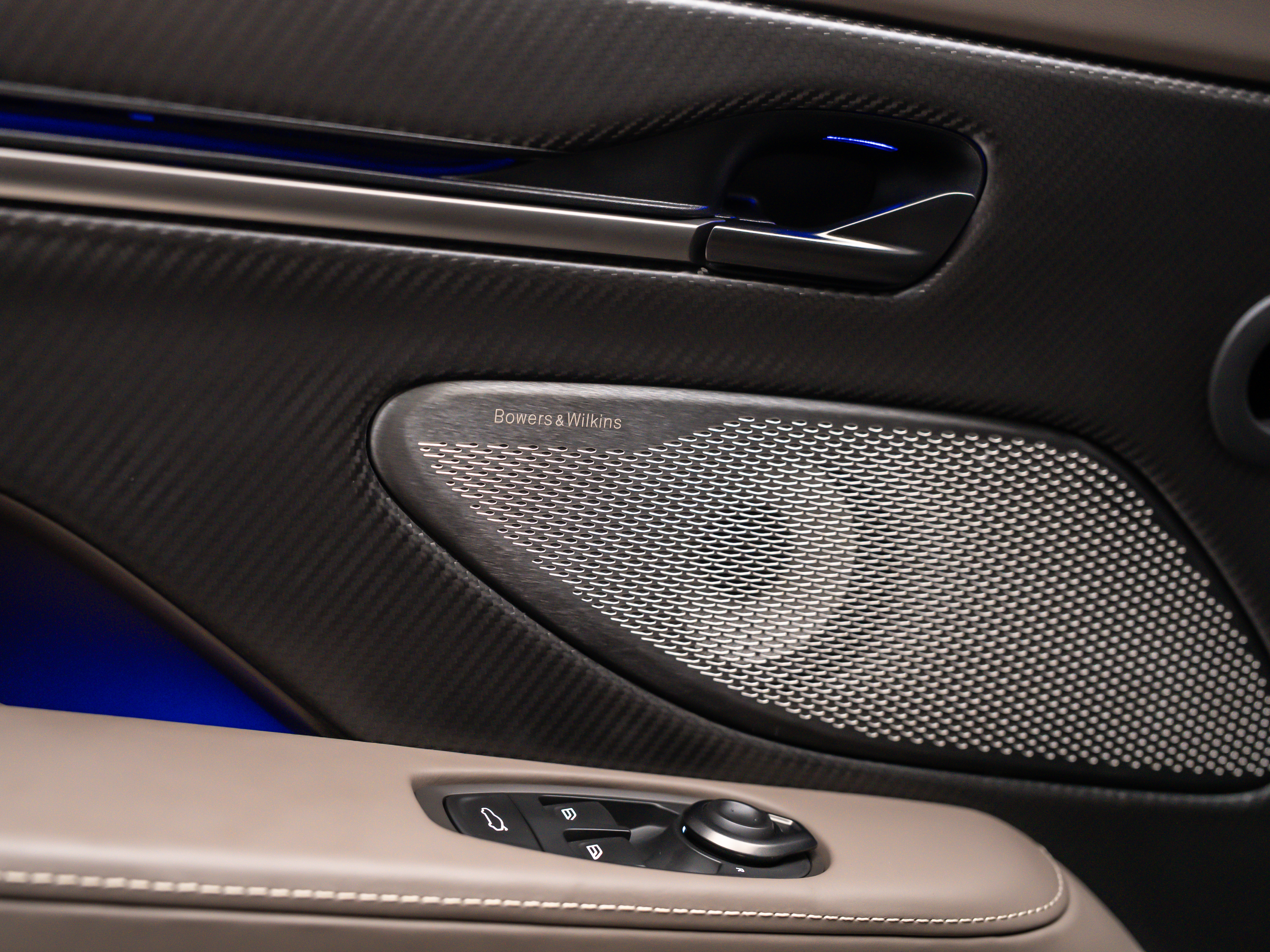 2026 Aston Martin Vanquish Base - Photo 32