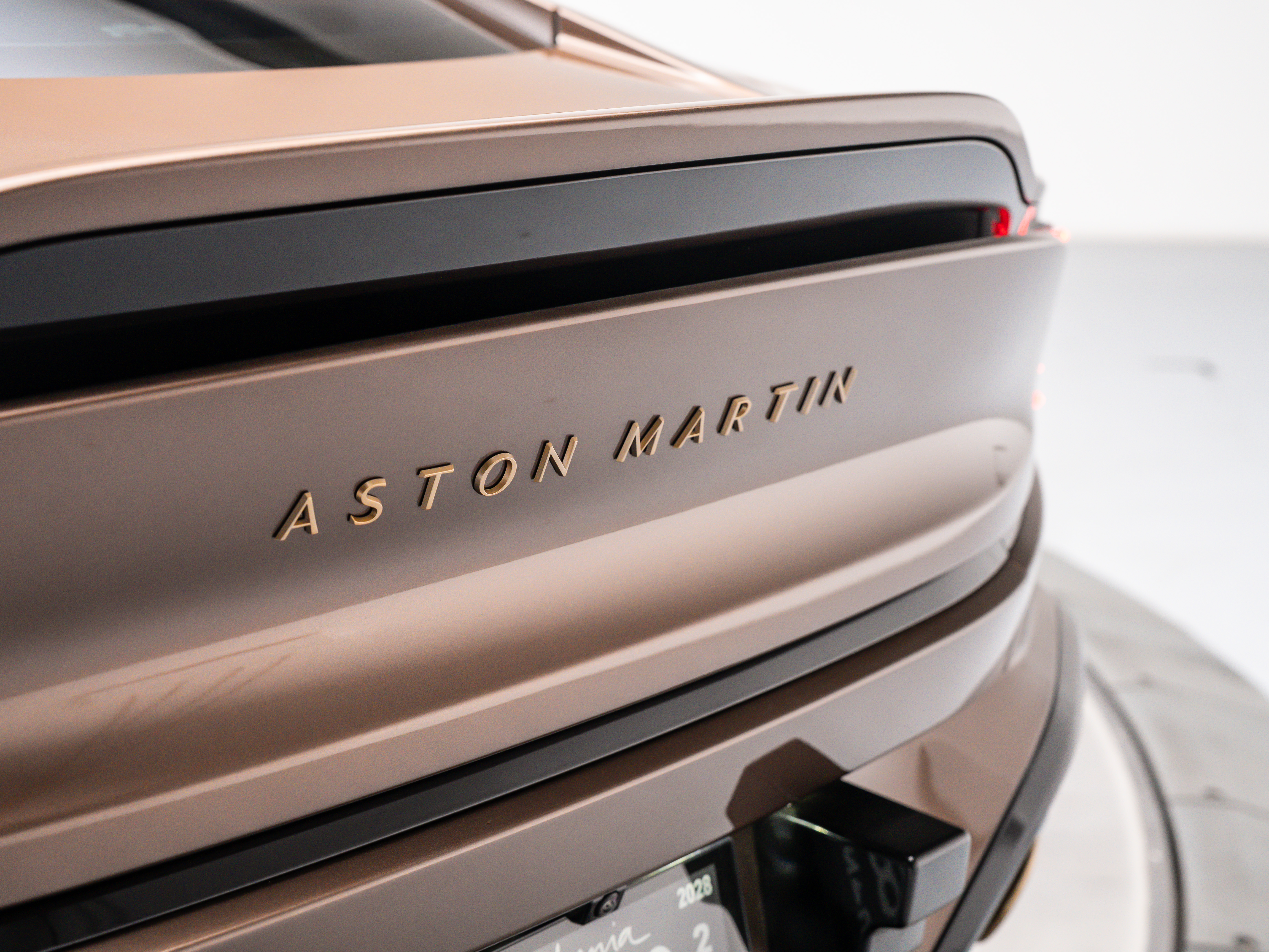 2026 Aston Martin Vanquish Base - Photo 35