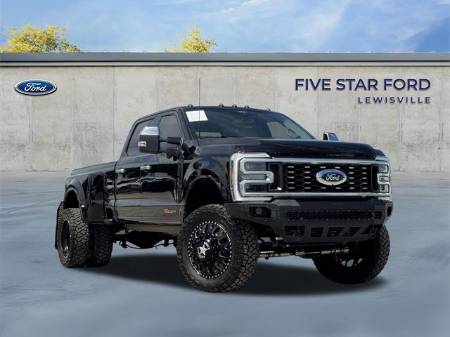2025 Ford F-350SD Platinum