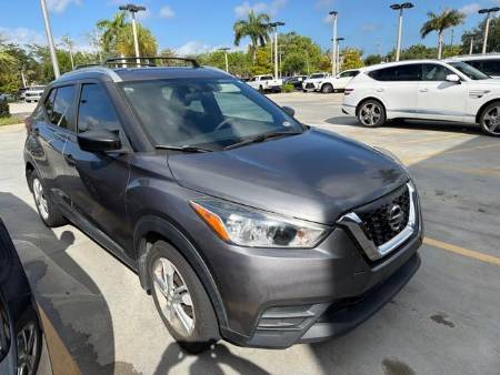 2019 Nissan Kicks S