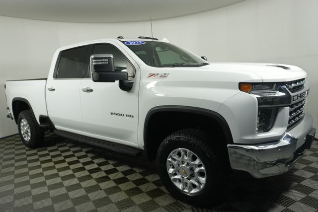 2022 Chevrolet Silverado HD LTZ 4WD Crew Cab Standard Box's photo