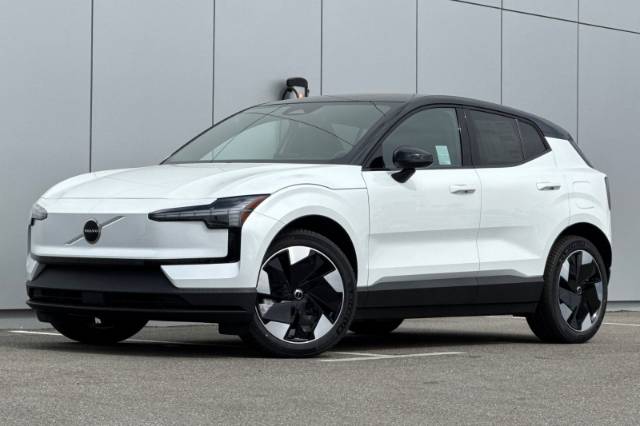 2026 Volvo EX30 Twin Motor Performance Plus