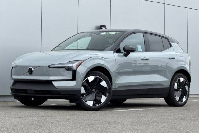 2026 Volvo EX30 Twin Motor Performance Ultra