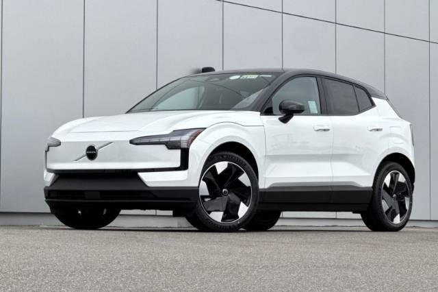 2026 Volvo EX30 Twin Motor Performance Plus