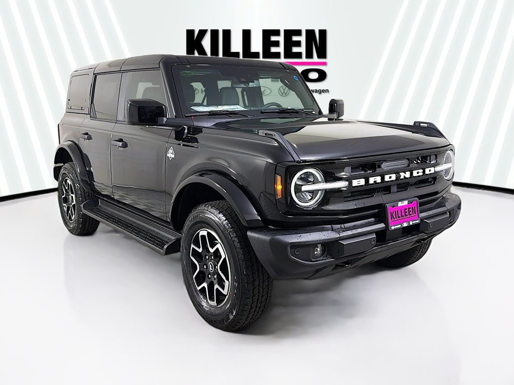 2026 Ford Bronco Outer Banks 4x4's photo