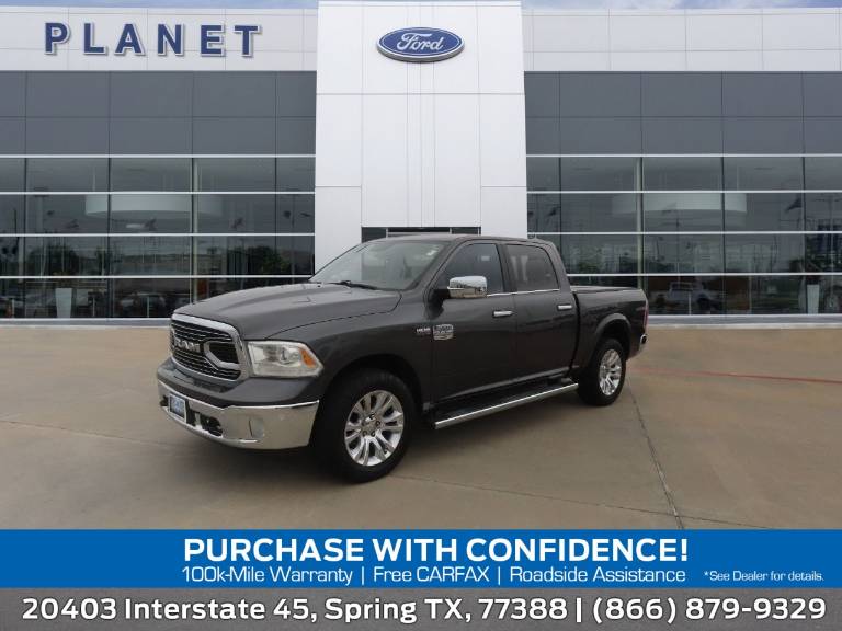 2017 RAM 1500 Longhorn 4X4 Crew Cab 5'7 Box