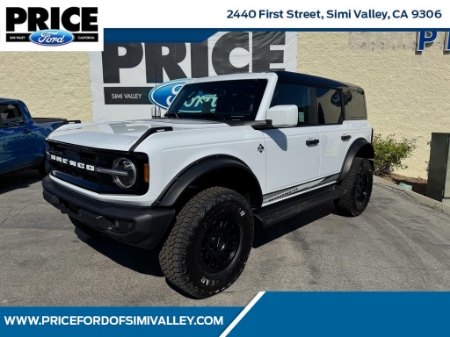 2026 Ford Bronco Outer Banks