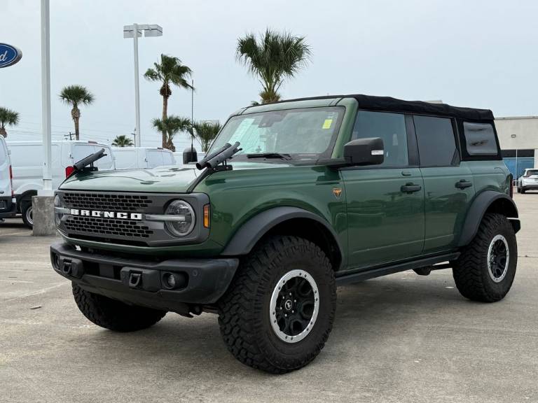 2022 Ford Bronco Badlands