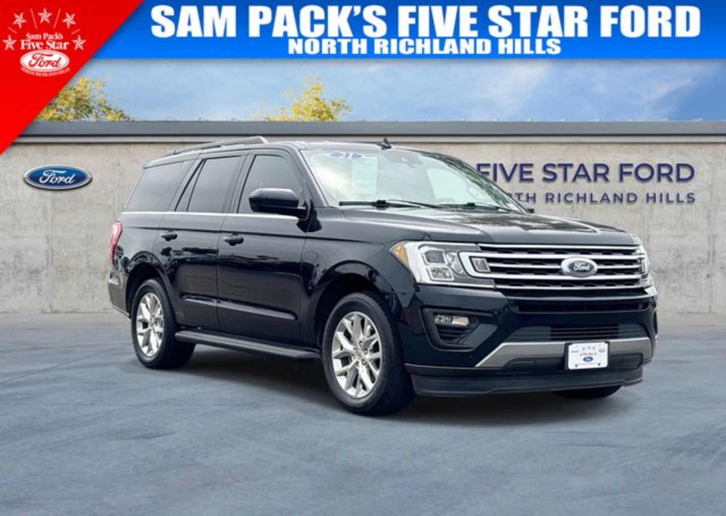 2021 Ford Expedition XLT's photo