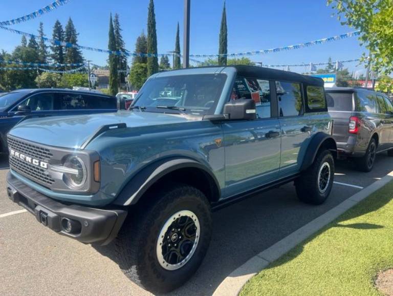 2023 Ford Bronco Badlands