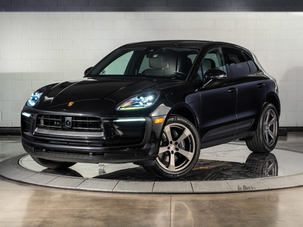 2026 Porsche Macan