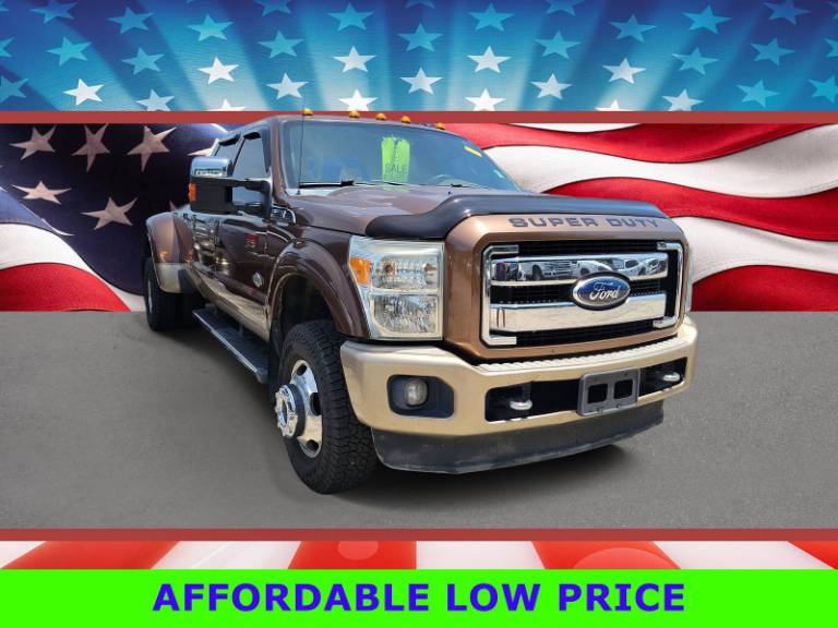 2012 Ford Super Duty F-350 DRW LARIAT