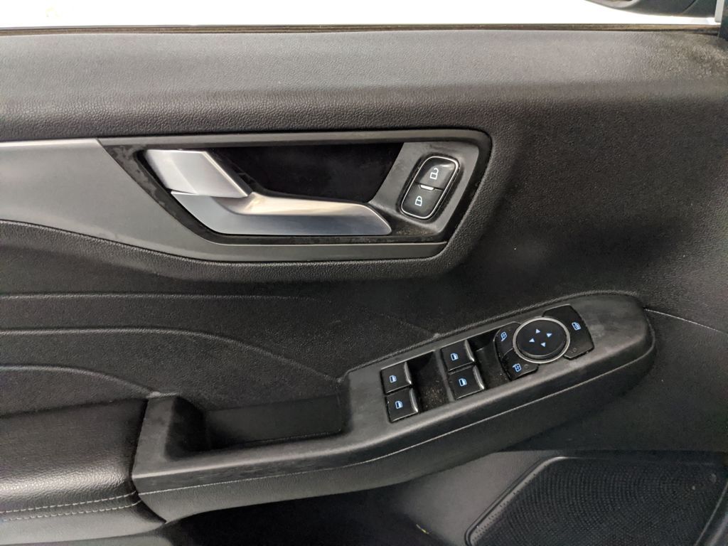 2023 Ford Escape PHEV - Photo 15