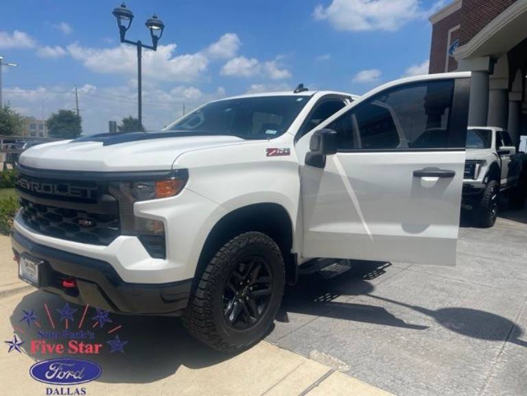 2023 Chevrolet Silverado 1500 Custom Trail Boss
