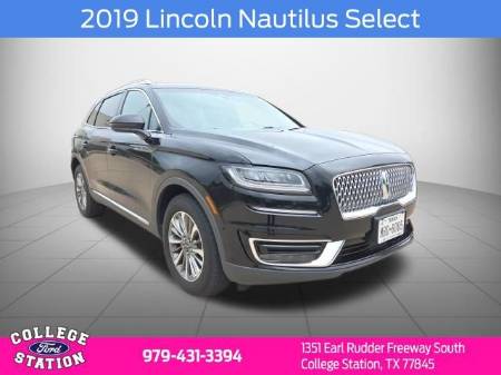 2019 Lincoln Nautilus Select