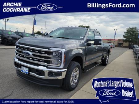 2026 Ford Super Duty F-350 SRW LARIAT