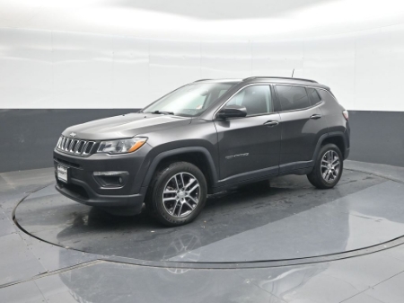 2020 Jeep Compass Latitude w/SUN/Safety Pkg