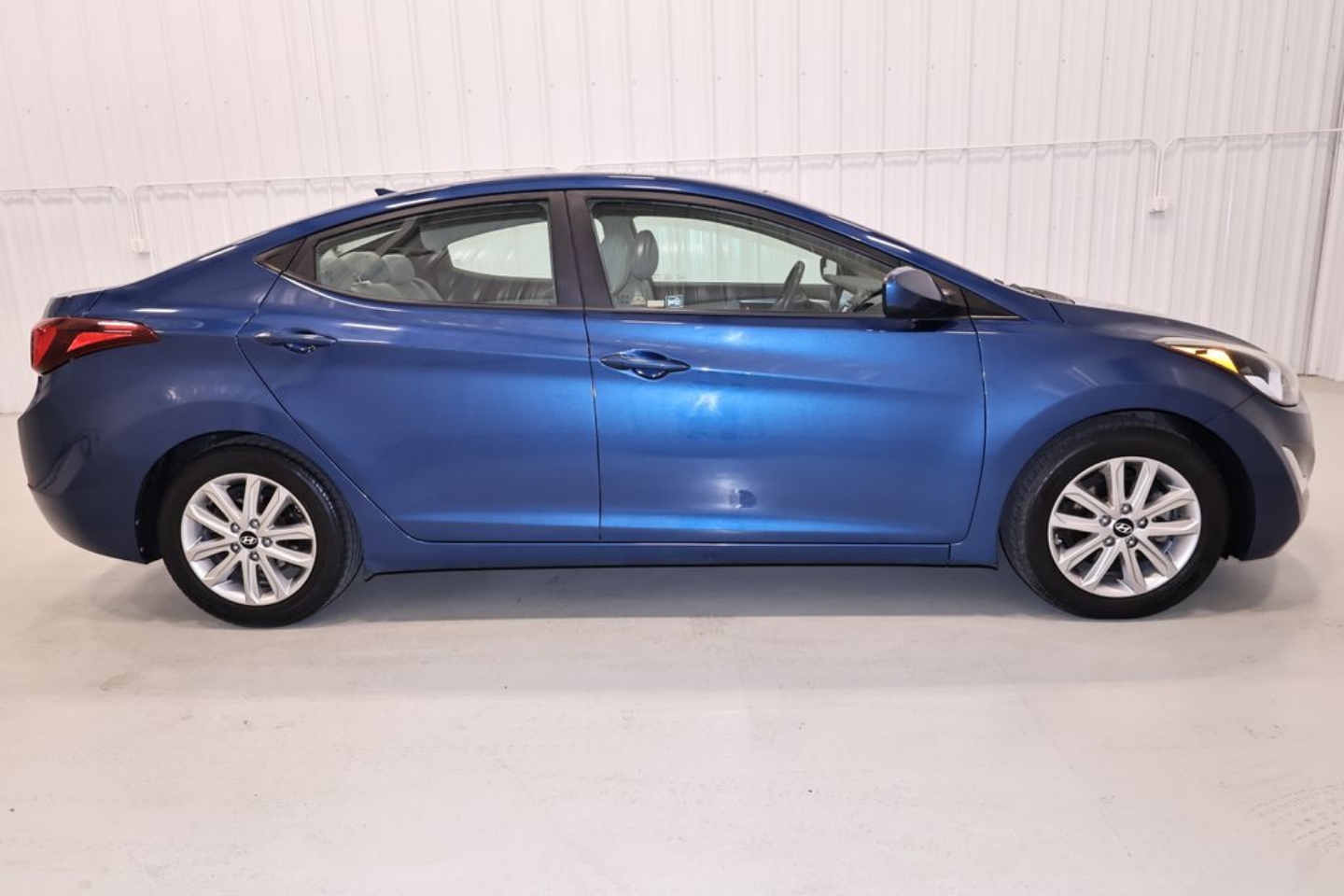 Used 2016 Hyundai Elantra SE with VIN KMHDH4AEXGU618890 for sale in Canfield, OH