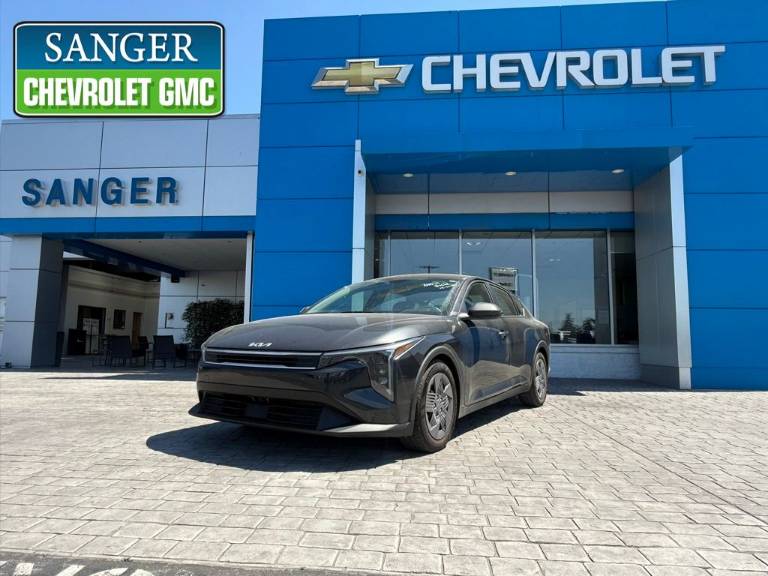 2025 Kia K4 LX