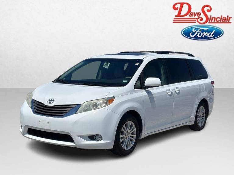 2014 Toyota Sienna XLE