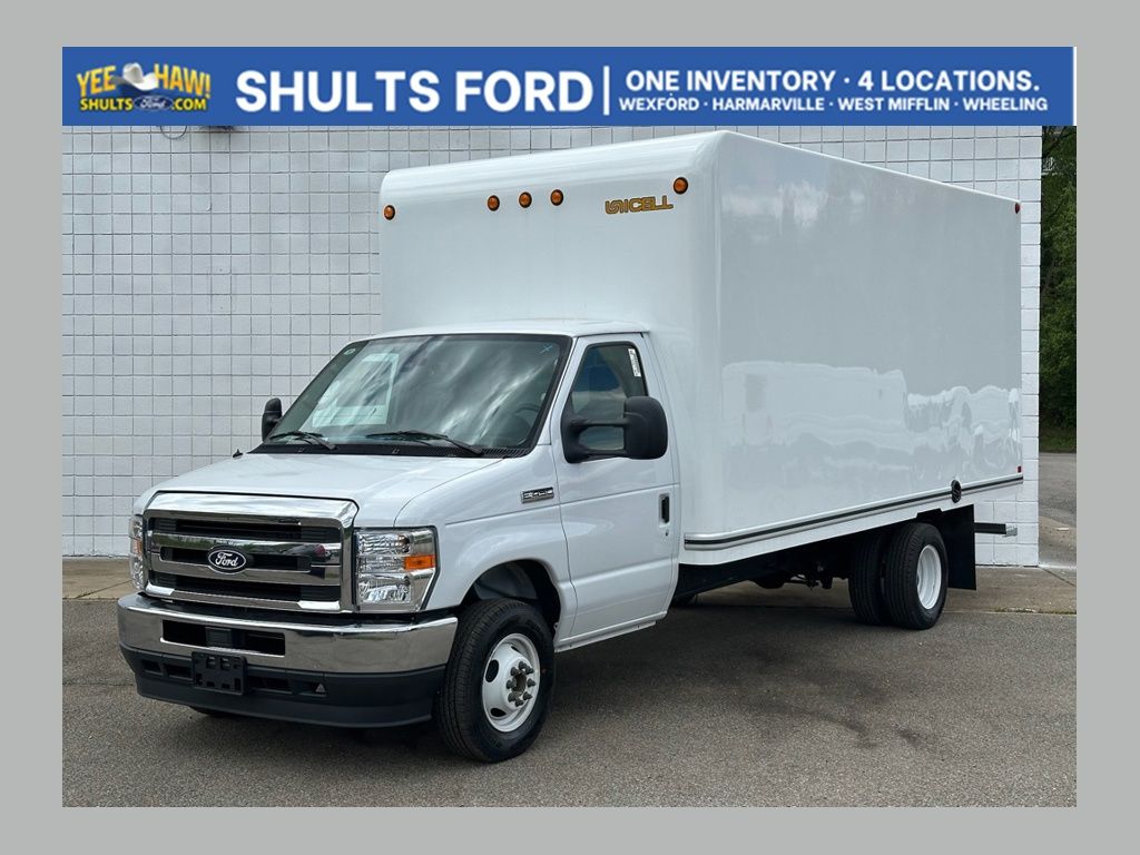 New 2027 Ford E-450SD Base