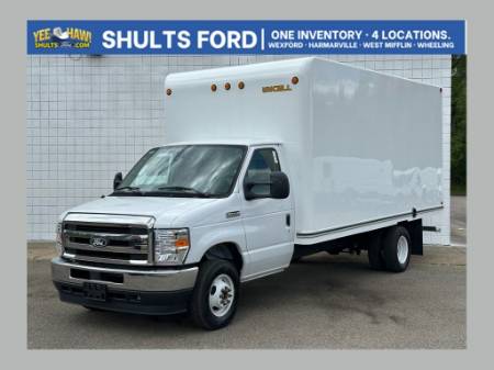 2027 Ford E-450SD Base