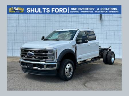 2026 Ford F-550SD LARIAT