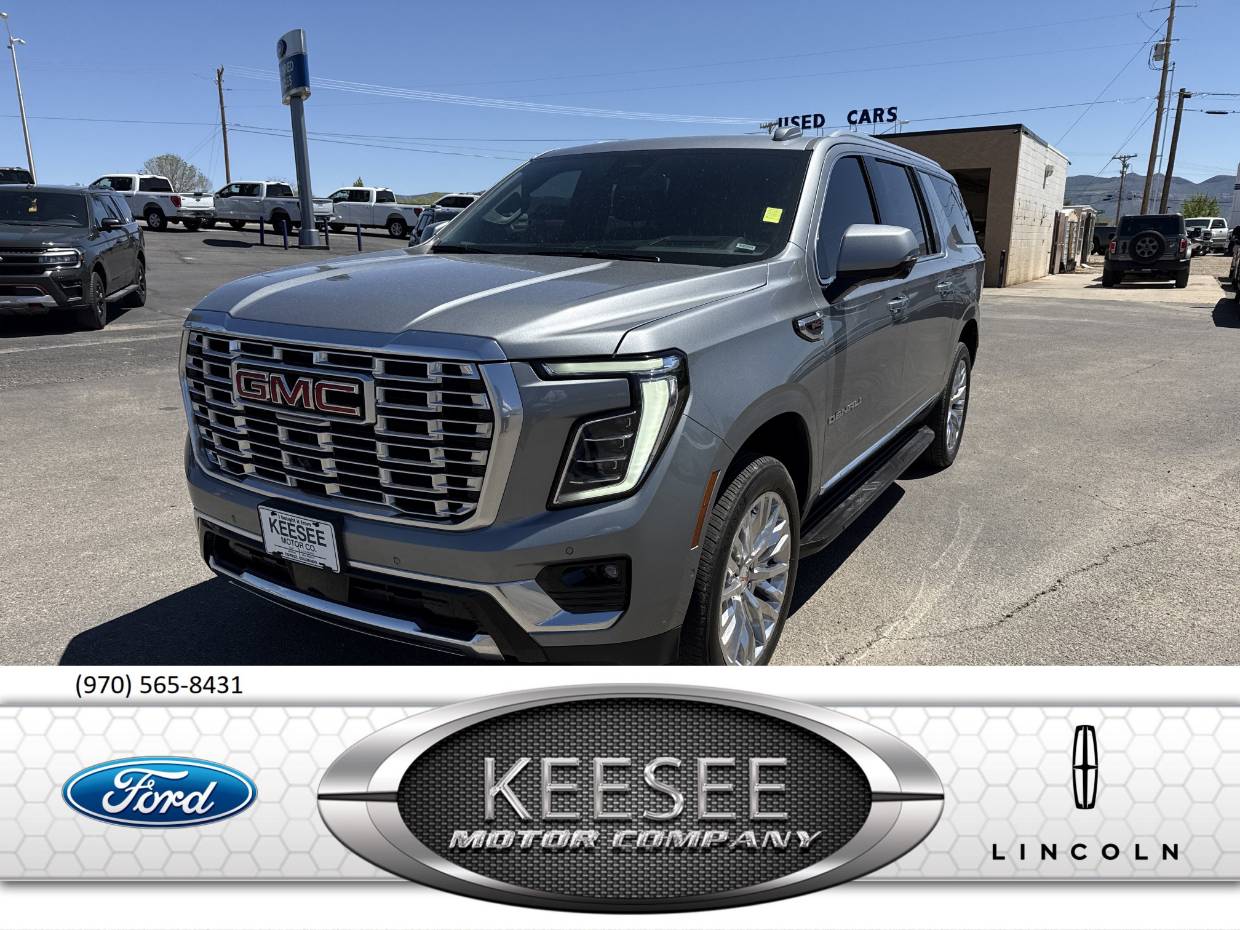 2025 GMC Yukon Denali AWD's photo