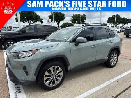 2019 Toyota RAV4 XLE Premium