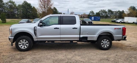 2024 Ford Super Duty F-350 SRW XLT
