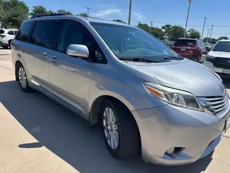 2017 Toyota Sienna Limited