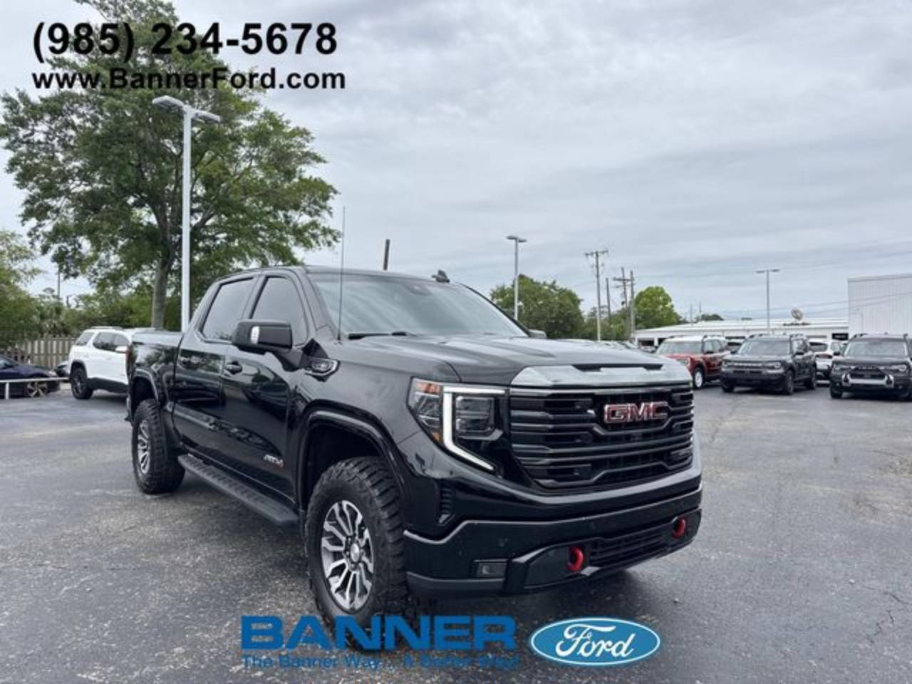 2023 GMC Sierra 4WD Crew Cab Short Box AT4's photo