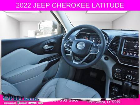 2022 Jeep Cherokee Latitude LUX