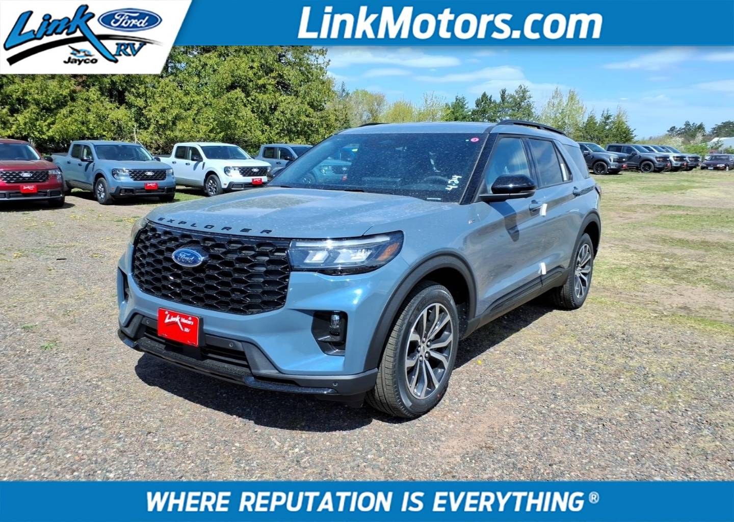 2026 Ford Explorer ST-LINE 4WD's photo
