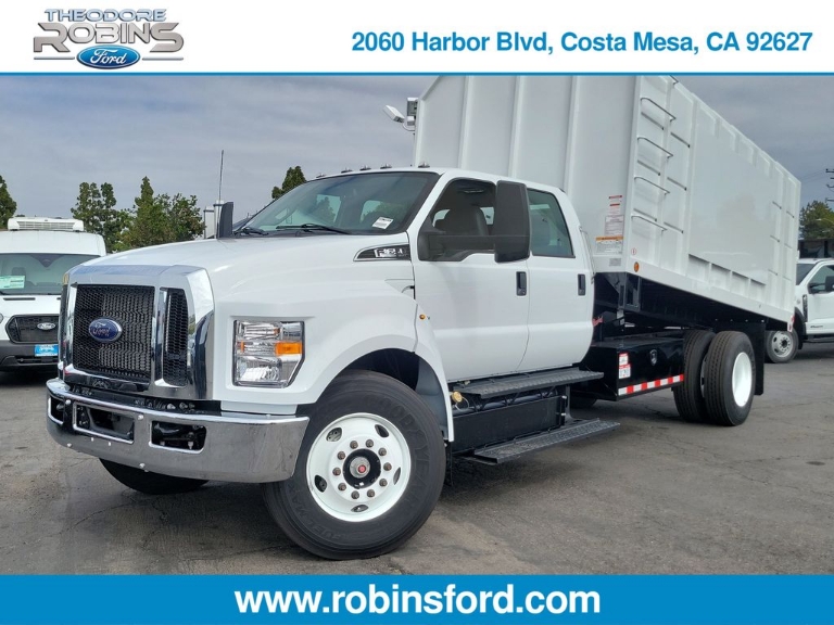 2027 Ford F-650SD Base
