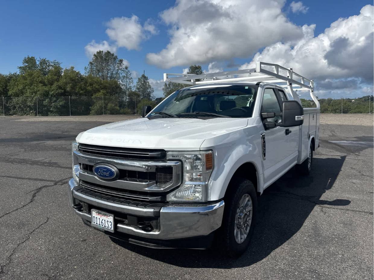 2022 Ford F-250 XL SuperCab 8' Box's photo