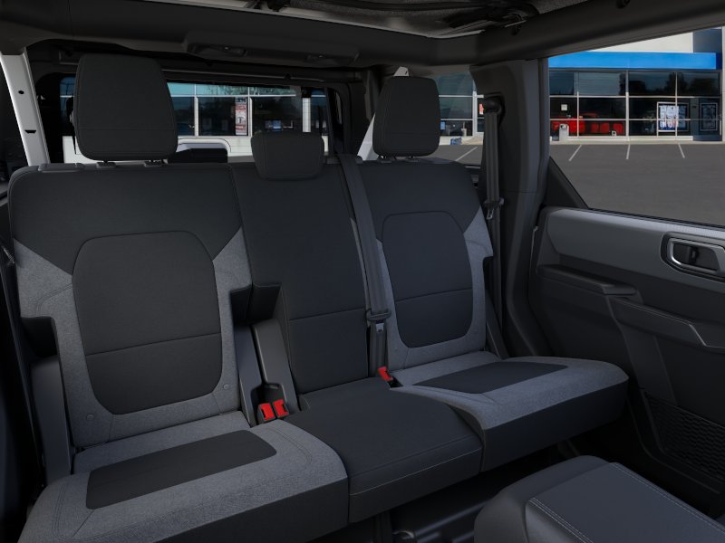 2025 Ford Bronco 4-Door Base - Photo 11
