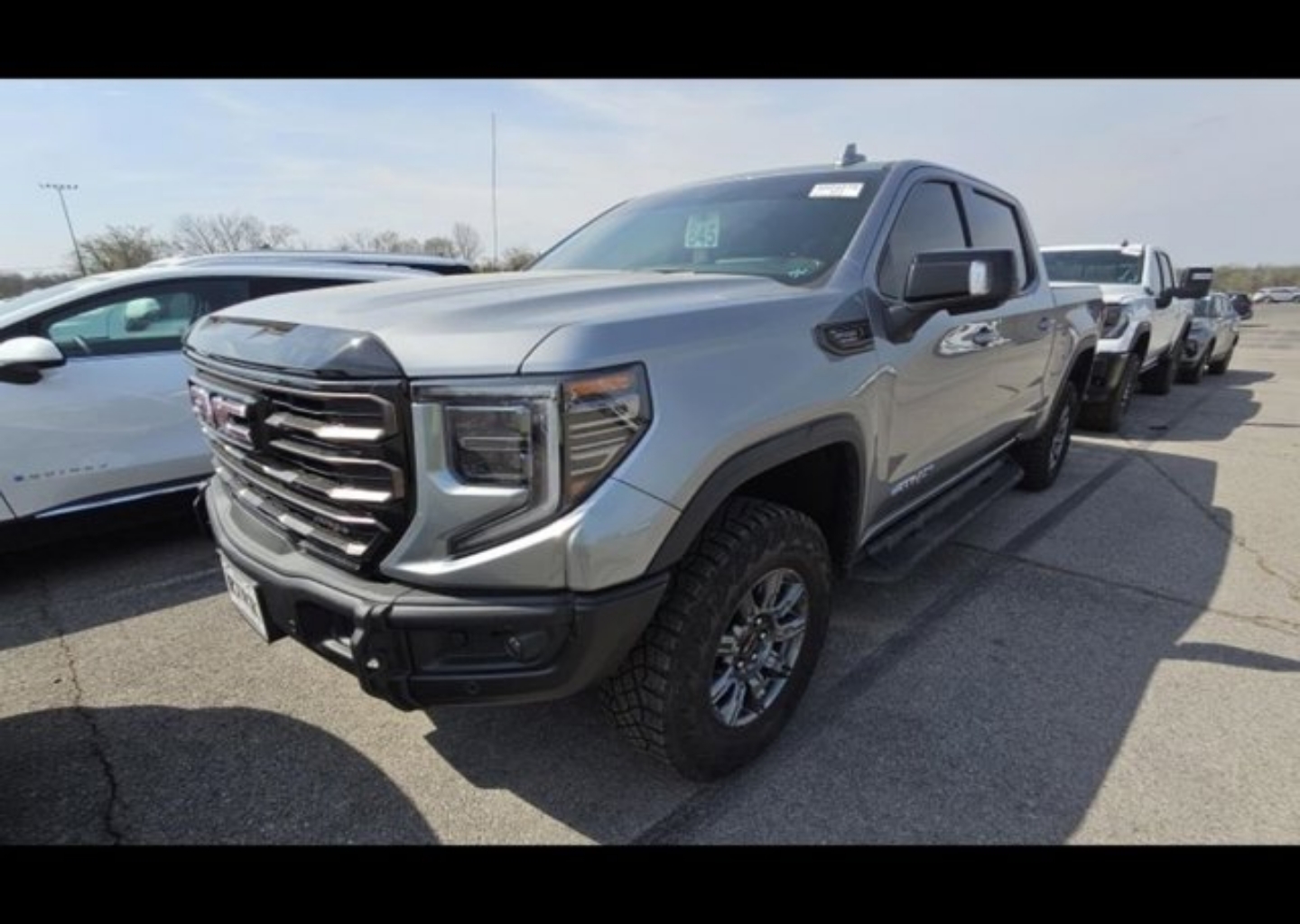 2025 GMC Sierra 1500 AT4X - Photo 6