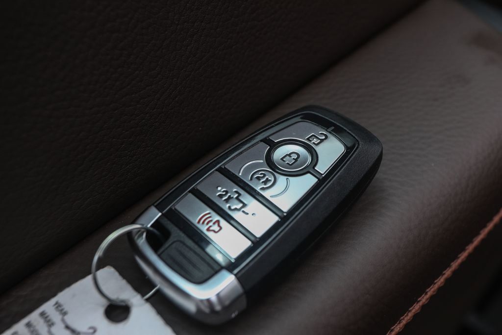 2025 Ford F-250 Super Duty King Ranch - Photo 34