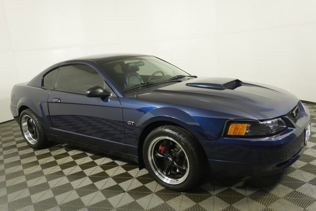 2001 Ford Mustang GT Premium's photo