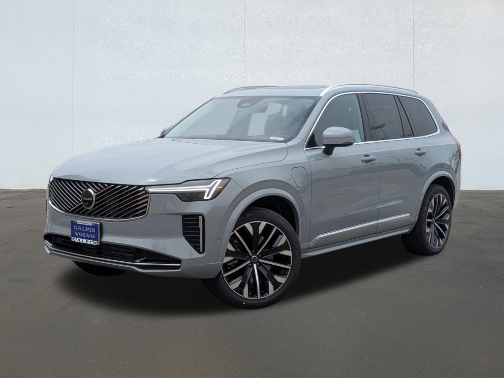 2026 Volvo XC90 Recharge Plug-In Hybrid Plus, T8 AWD, Electric/Gasoline, Bright, 7 Seats