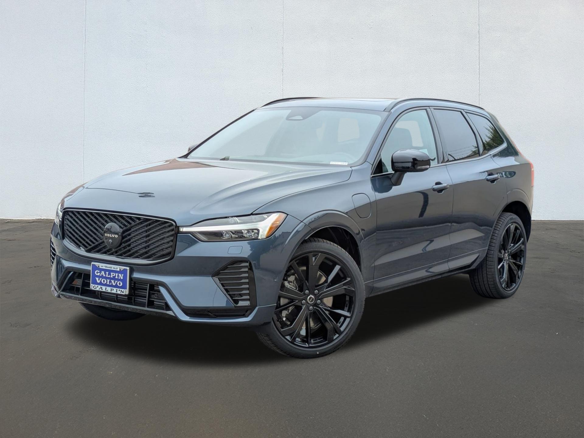 New 2026 Volvo XC60 Plug-In Hybrid Black Edition Ultra, T8 AWD Electric/Gasoline, Dark