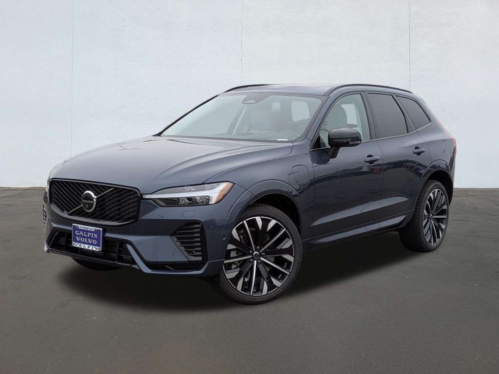 2026 Volvo XC60 Plug-In Hybrid Ultra, T8 AWD Electric/Gasoline, Dark