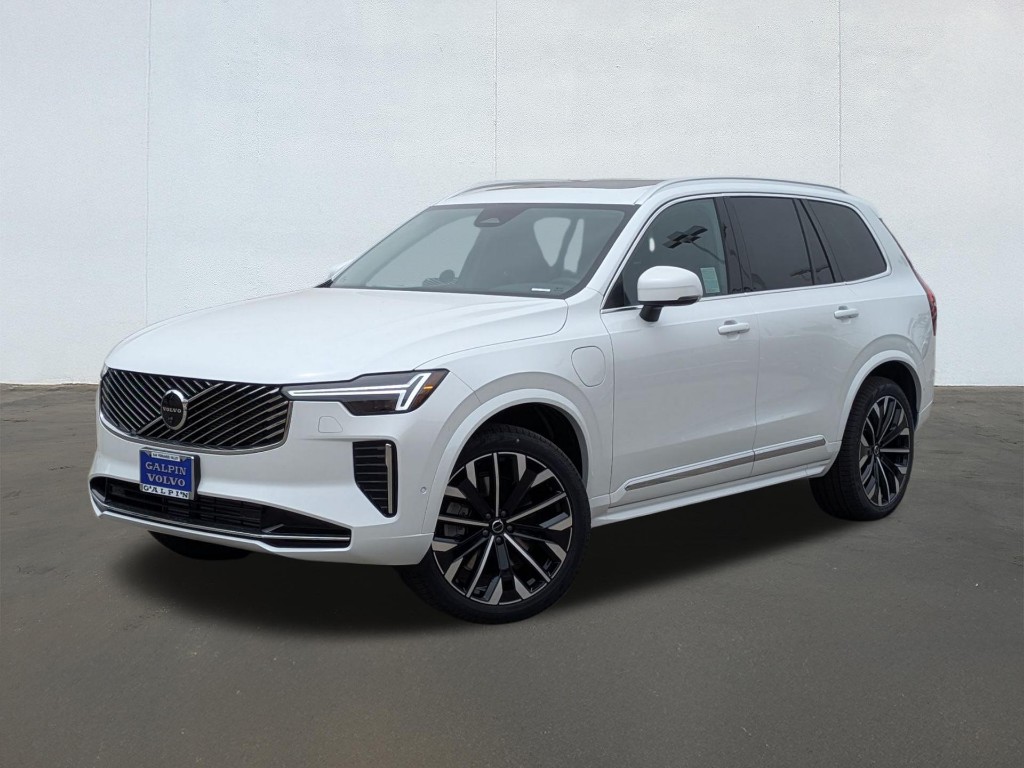 2026 Volvo XC90 Recharge Plug-In Hybrid Plus, T8 AWD, Electric/Gasoline, Bright, 7 Seats
