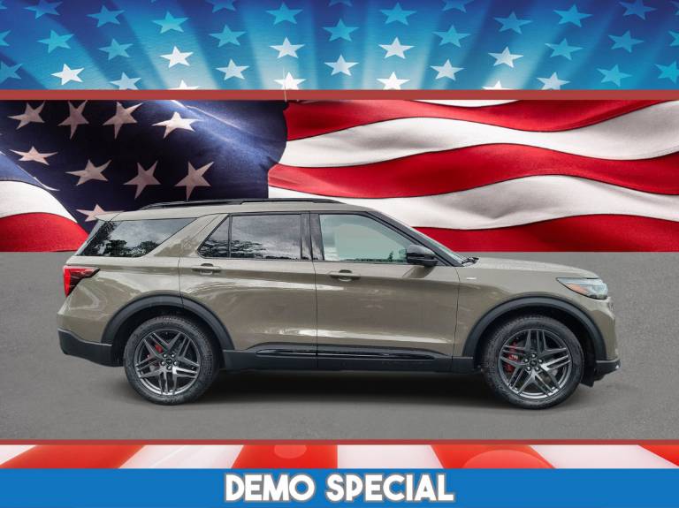 2026 Ford Explorer ST-Line