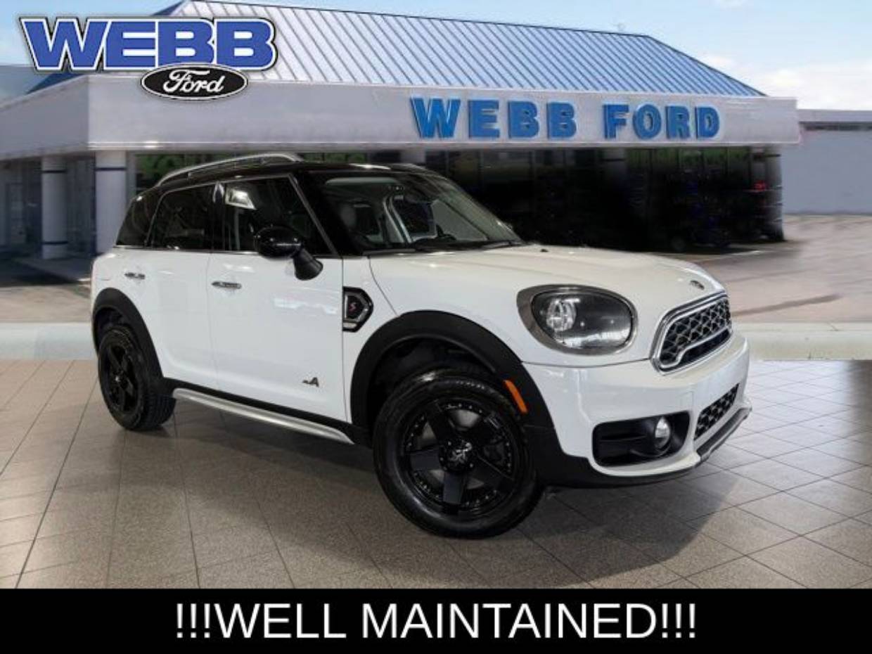 2019 MINI Countryman Cooper S ALL4 Signature's photo