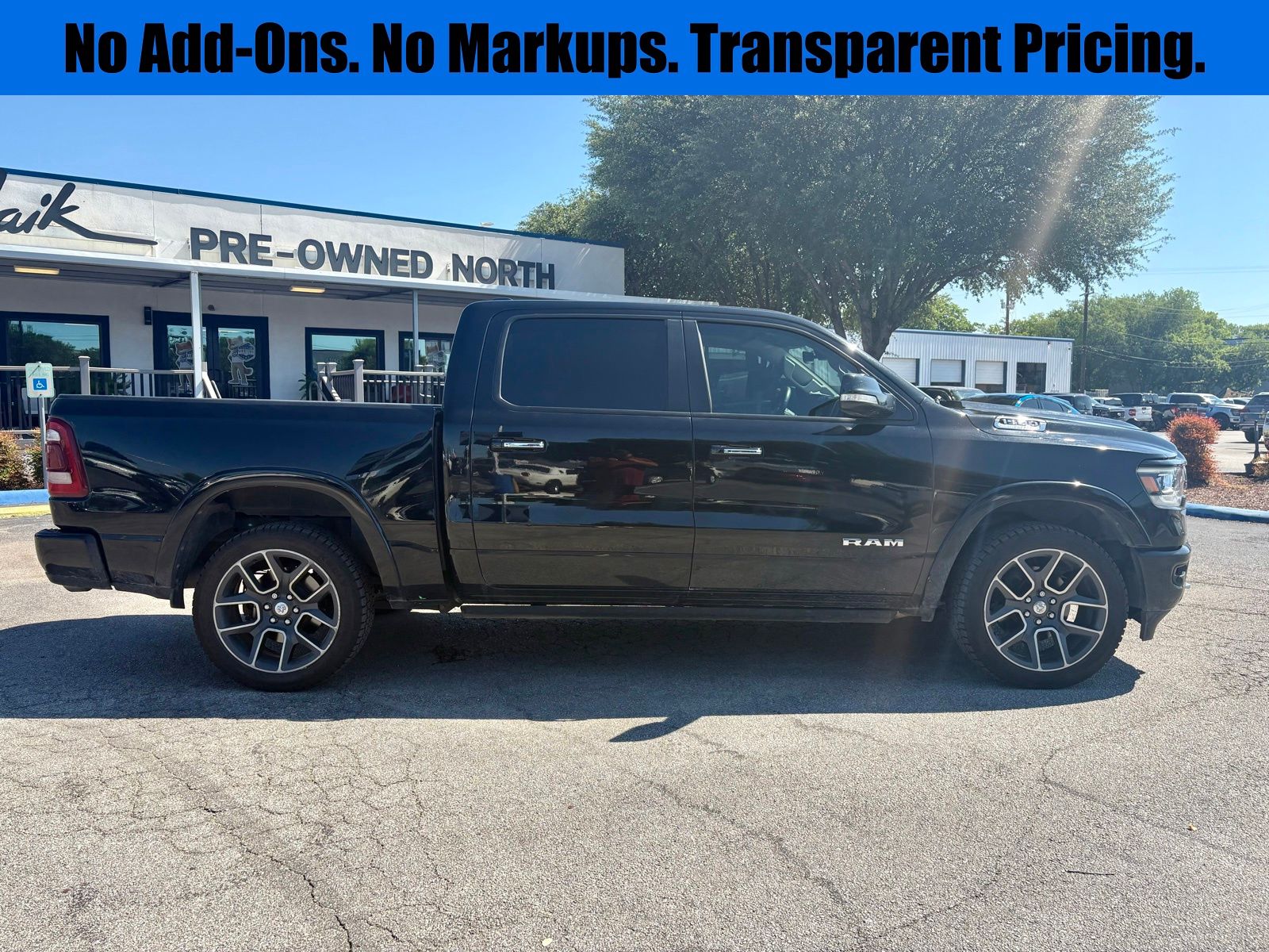 2022 RAM 1500 Laramie Crew Cab 5'7's photo